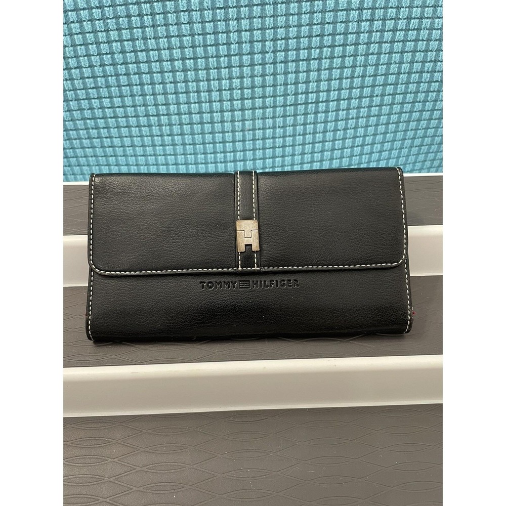 Tommy Hilfiger Wallet Trifold Logo Women's Organizer Wallet Black Red